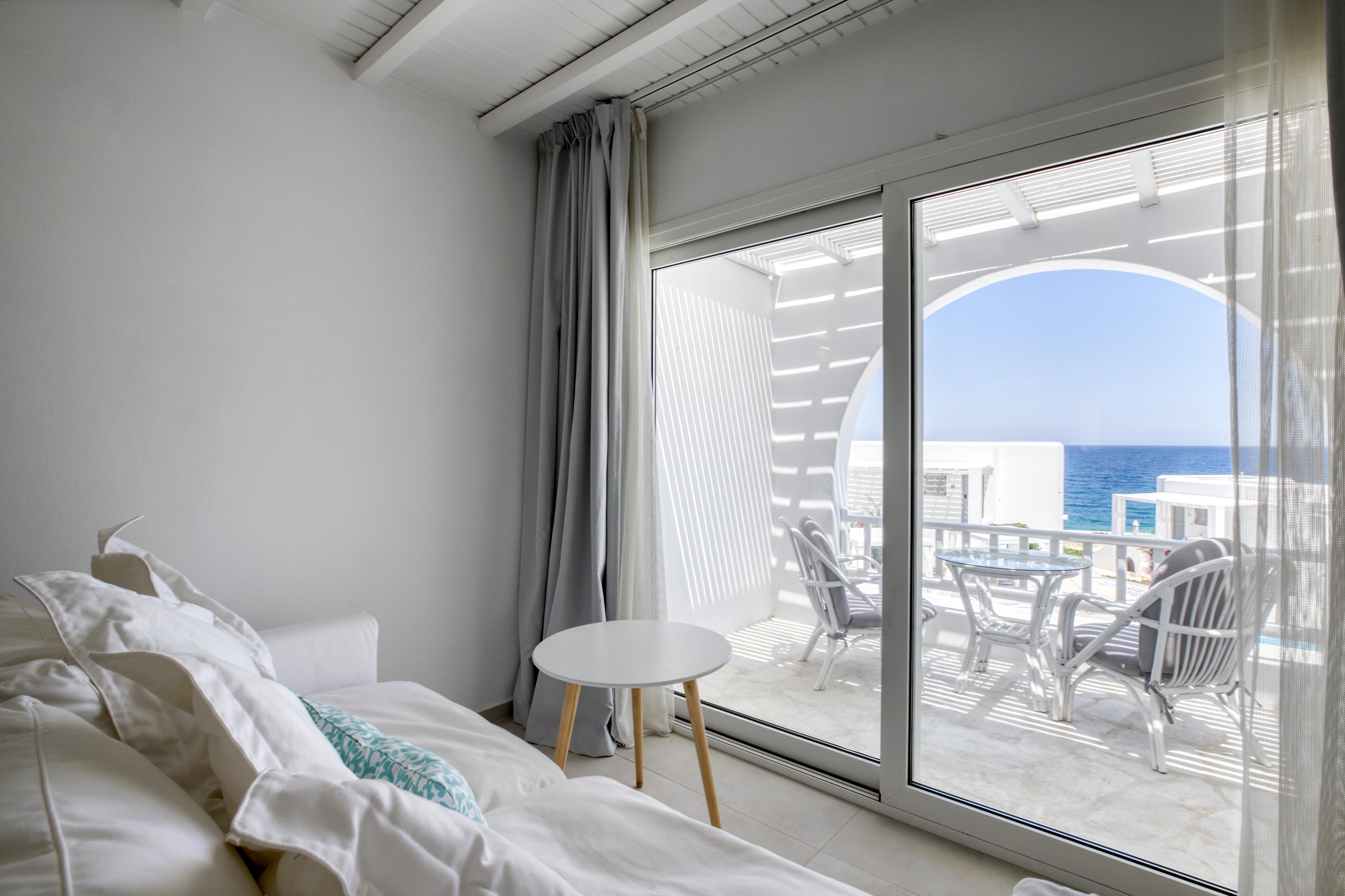 Minois Sugarcube Suites Parasporos Exterior foto
