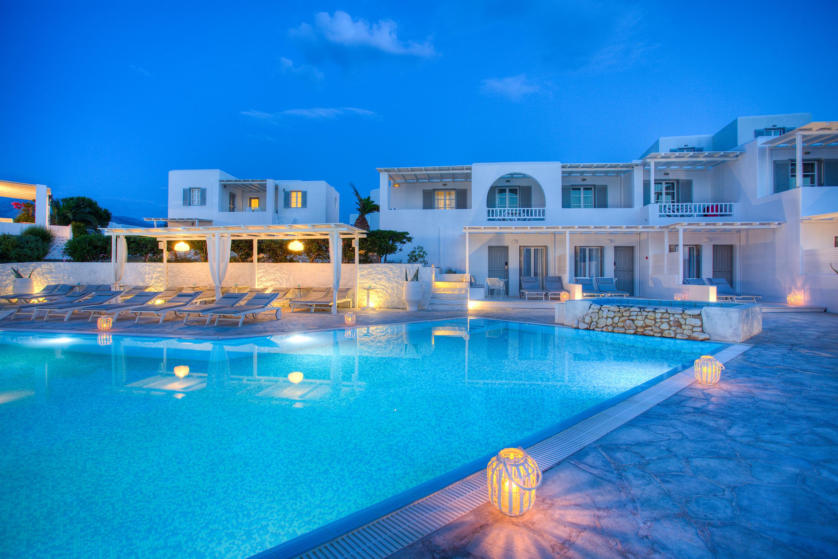 Minois Sugarcube Suites Parasporos Exterior foto