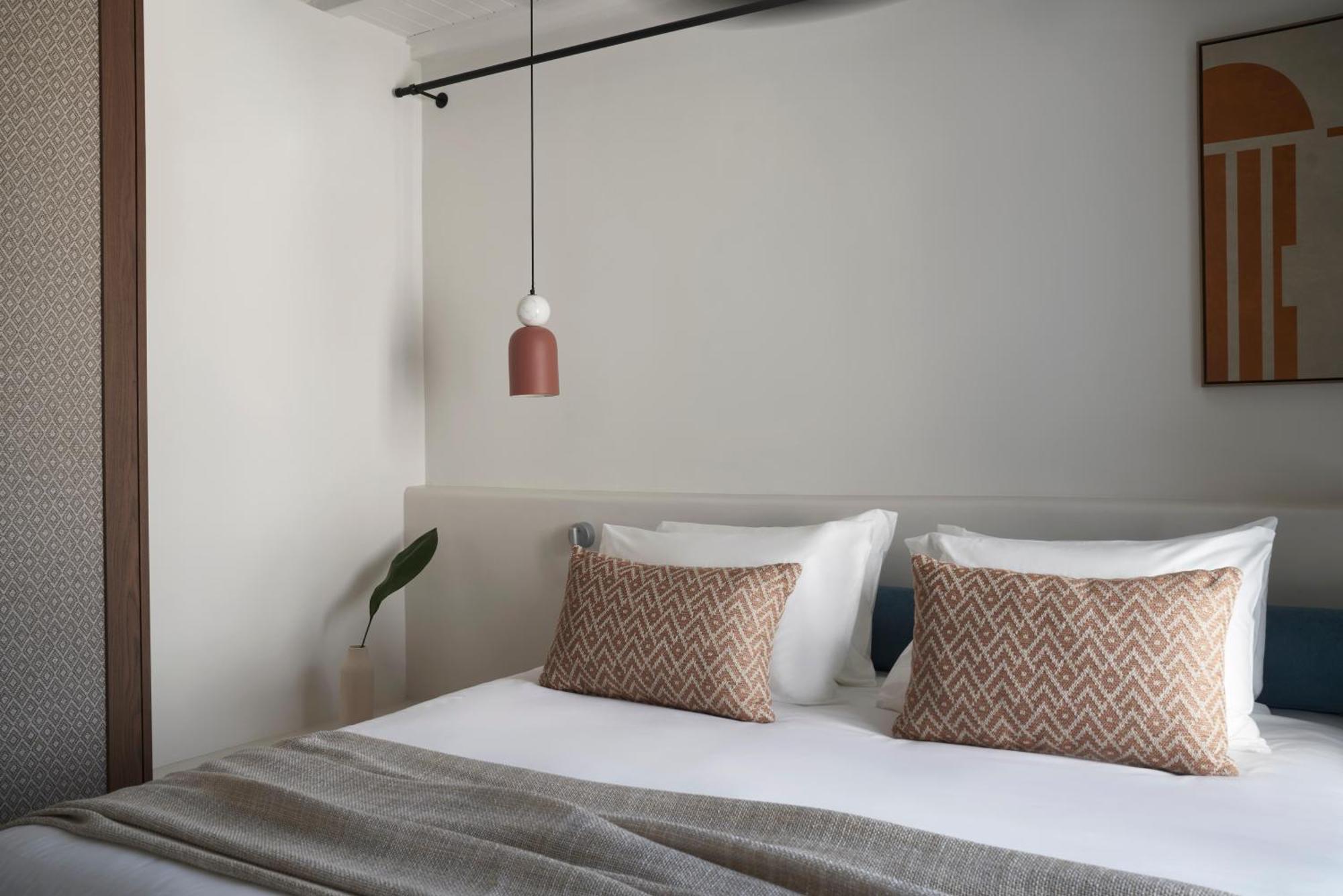 Minois Sugarcube Suites Parasporos Exterior foto