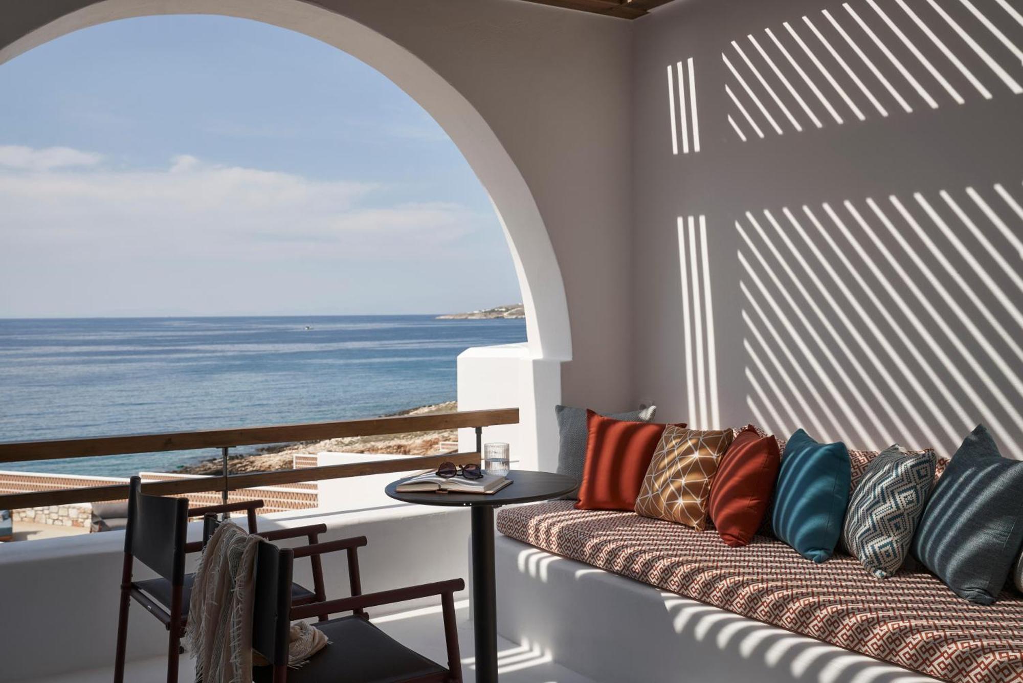 Minois Sugarcube Suites Parasporos Exterior foto